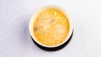 Objednať 03. Thajská polévka Kha Gai