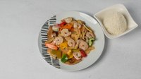 Objednať Krevety s thai chili omáčkou a zeleninou
