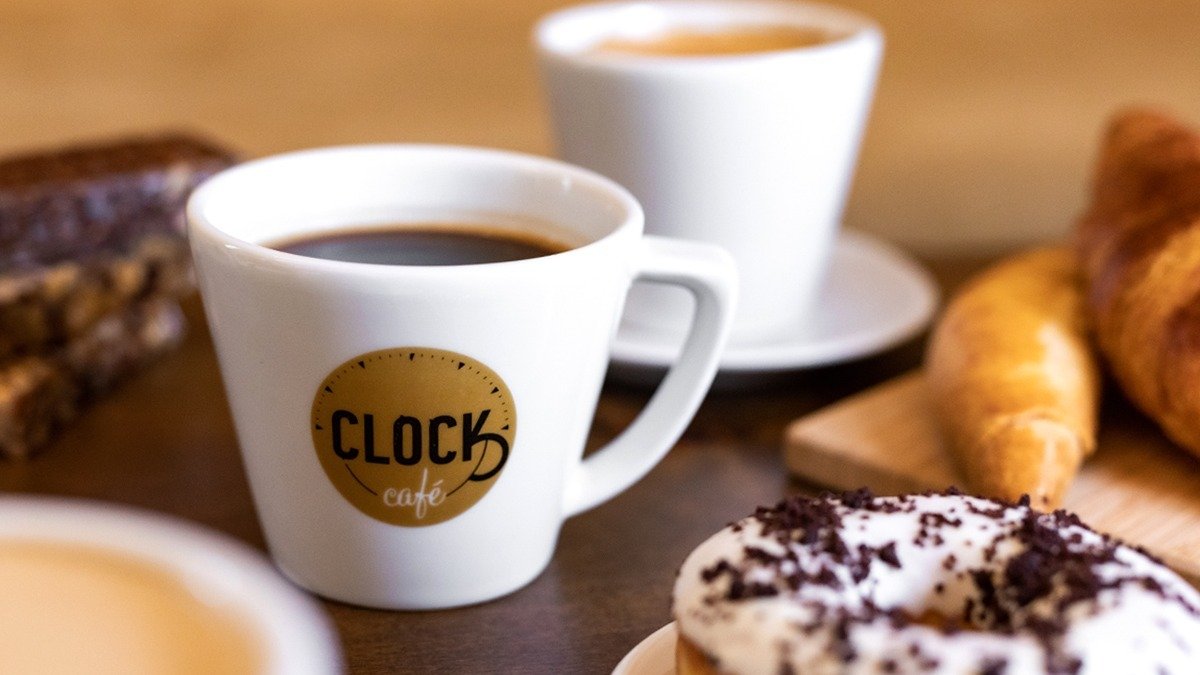 Clock cafe shop