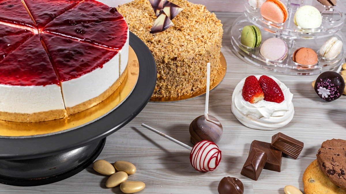 Online Cake Delivery in Delhi | Upto Rs.350 Off | 2 Hour Delivery | Order  Now