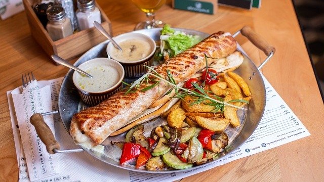 Liga Pub | Delicious meals the click from you | Belgrade