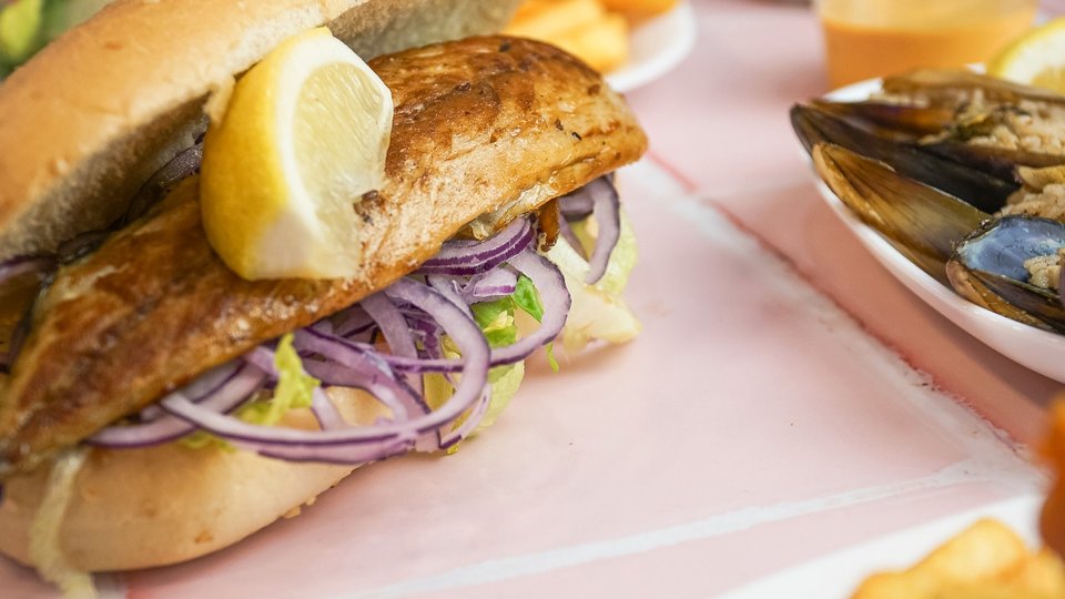 Eminönü fish ekmek