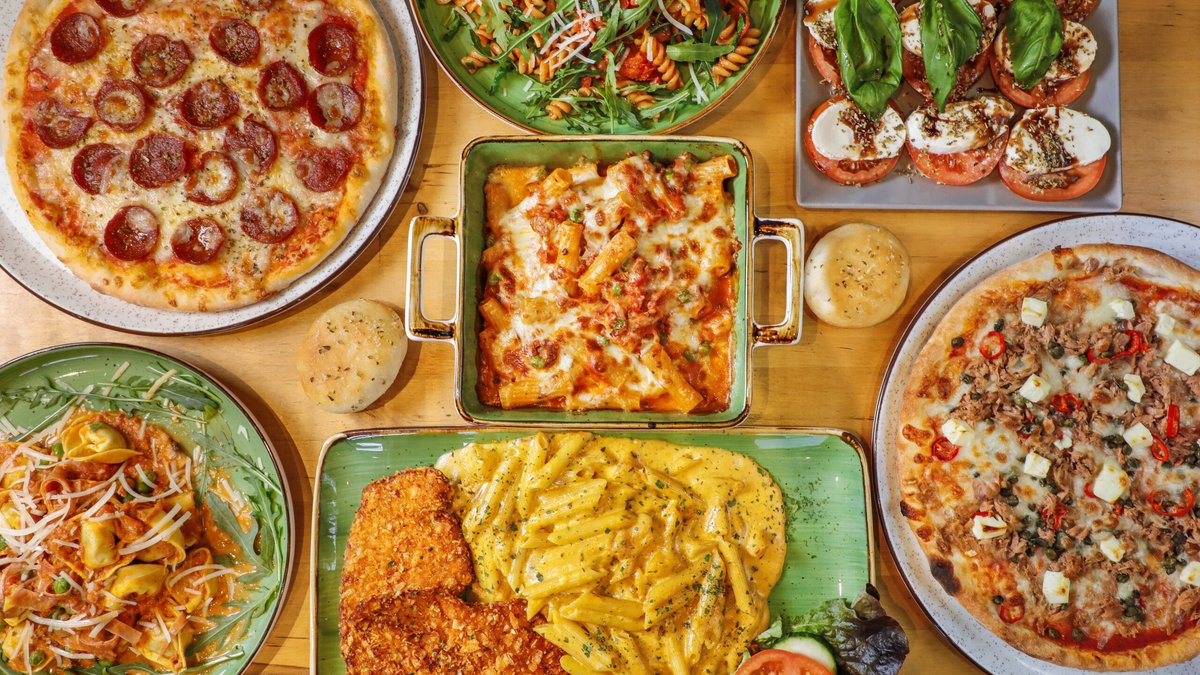 Pazzo Pizza All about Pizza Stuttgart Wolt