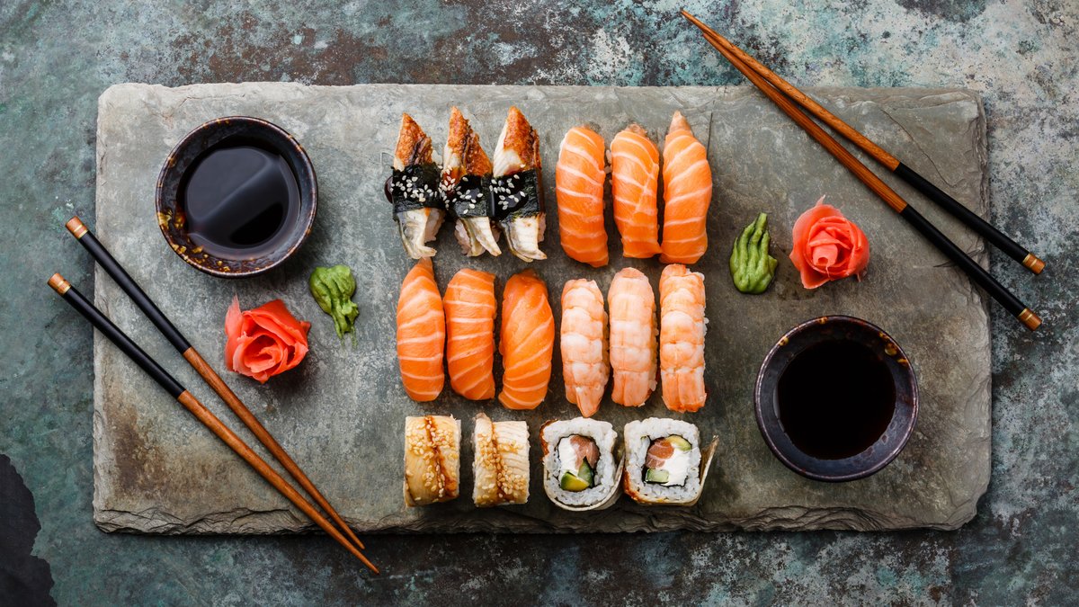 Saku sushi deals