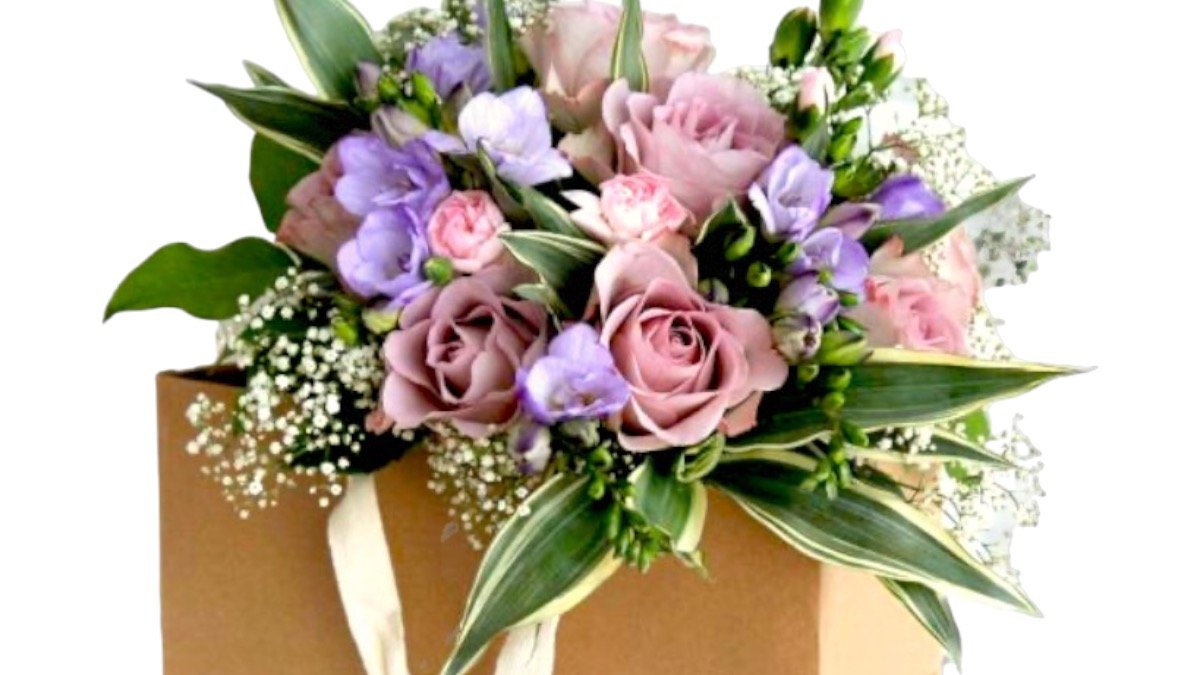 Kimput Nila Kukkakauppa Helsinki Wolt